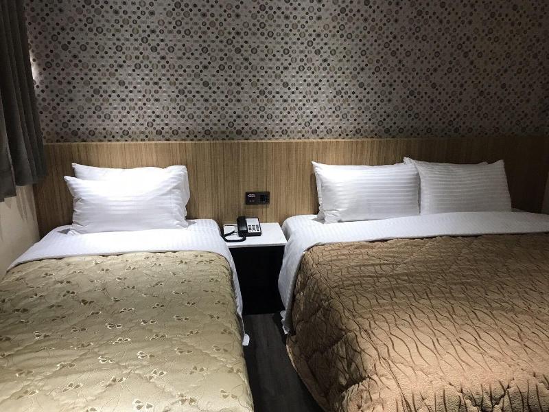 Red Hotel image