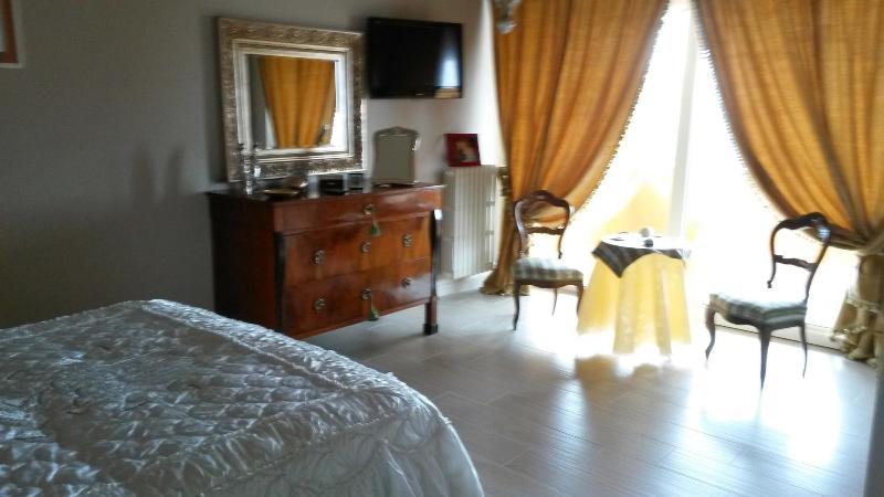 Villa Lucrezia image