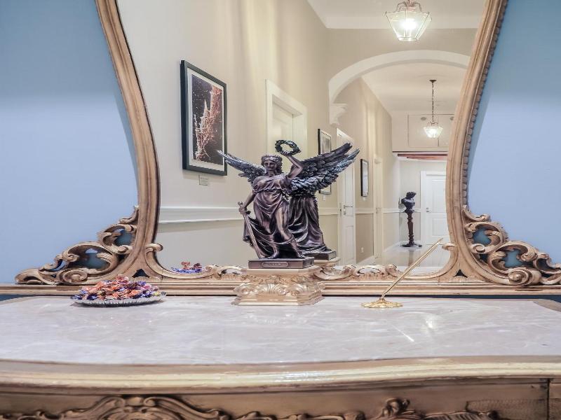L'Opera Rooms & Suite image