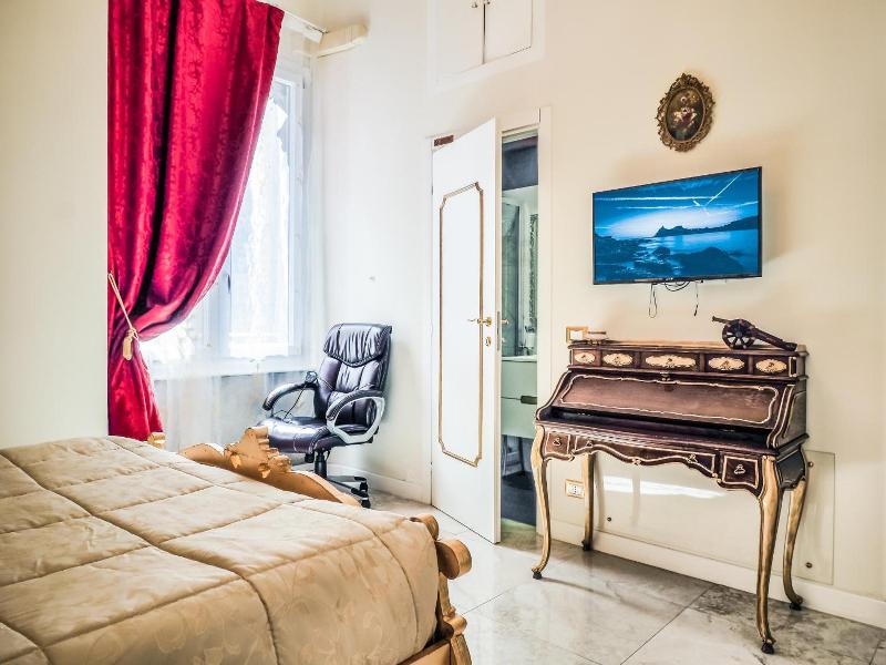 L'Opera Rooms & Suite image