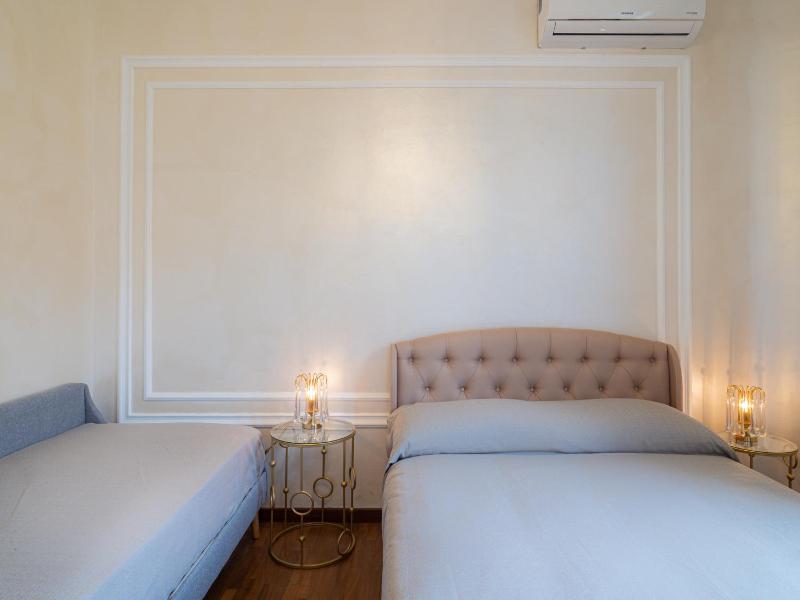 L'Opera Rooms & Suite image