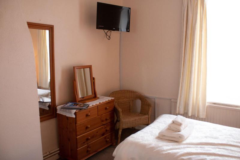 The Five Bells image