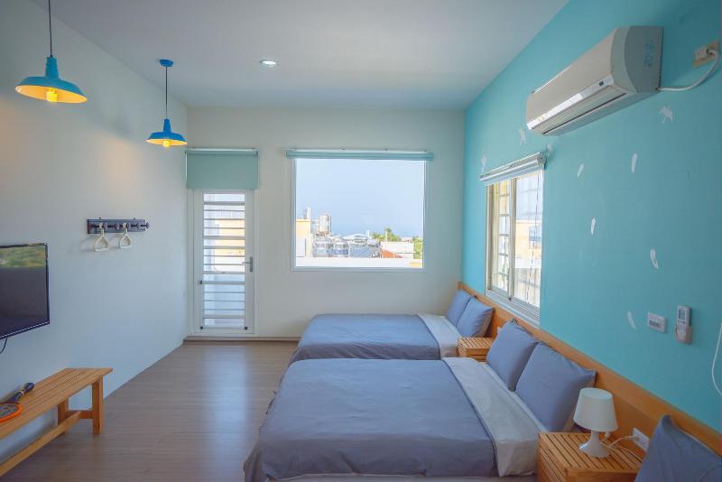 Colorful B&B image