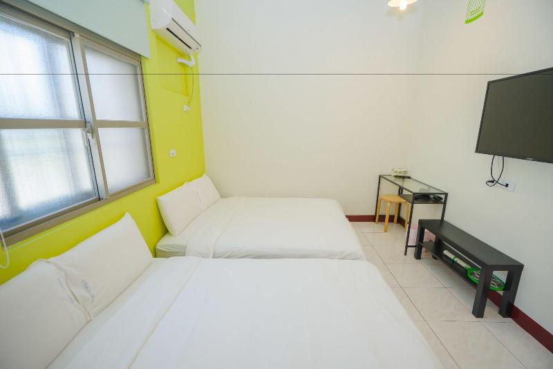 Colorful B&B image
