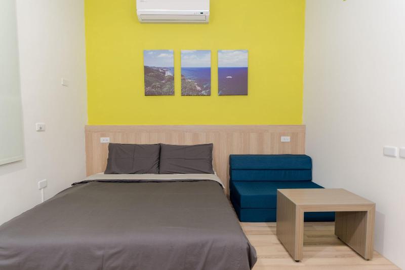 Colorful B&B image