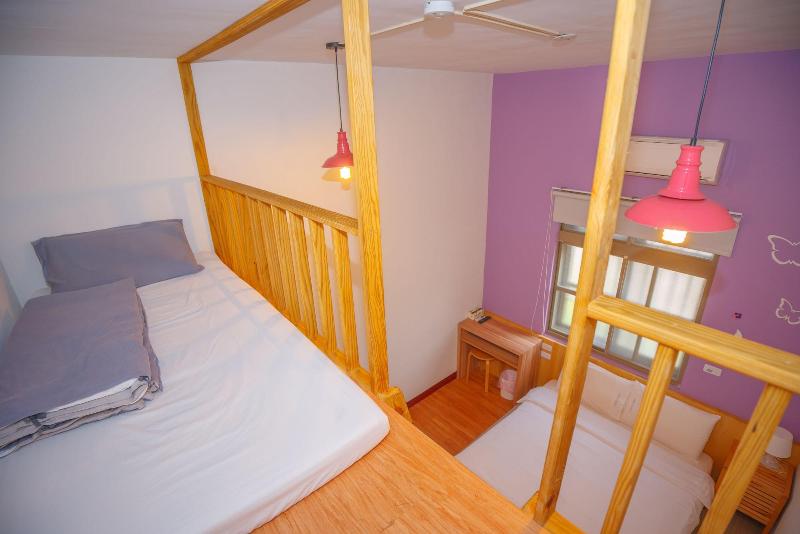 Colorful B&B image