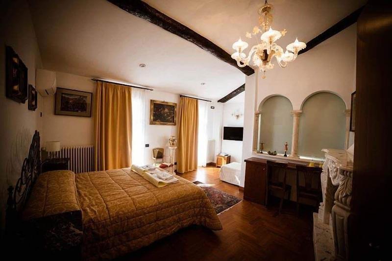 Camere Nicolina image
