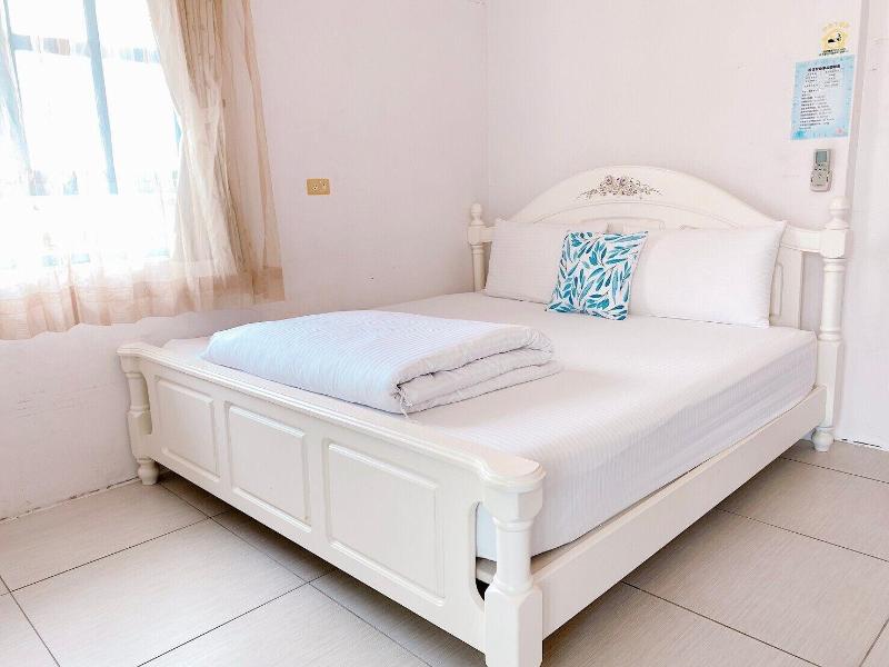 Village Villa B&B image