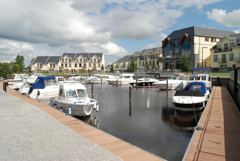 Leitrim Marina Hotel image