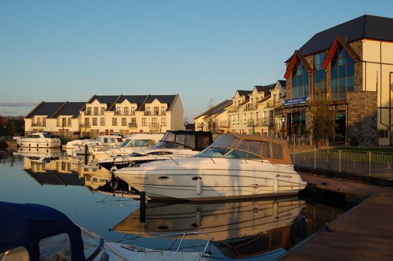 Leitrim Marina Hotel image