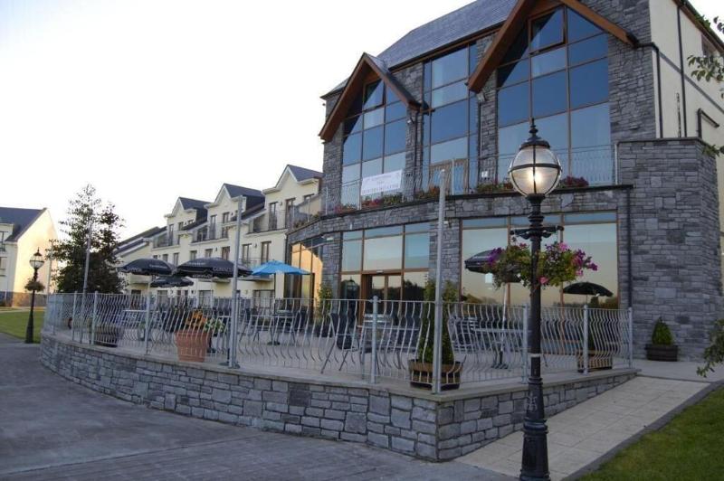 Leitrim Marina Hotel image