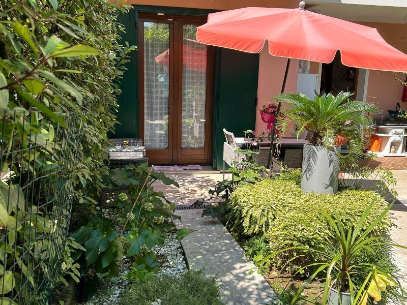 B&B Garda 4U image