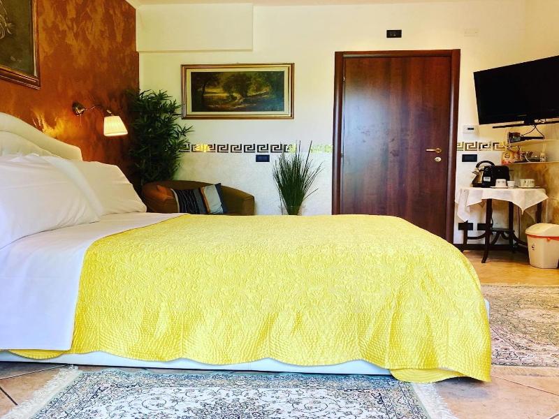 B&B Garda 4U image