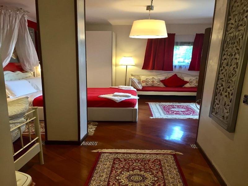B&B Garda 4U image