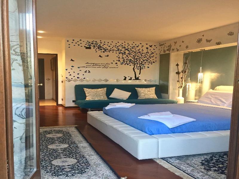 B&B Garda 4U image