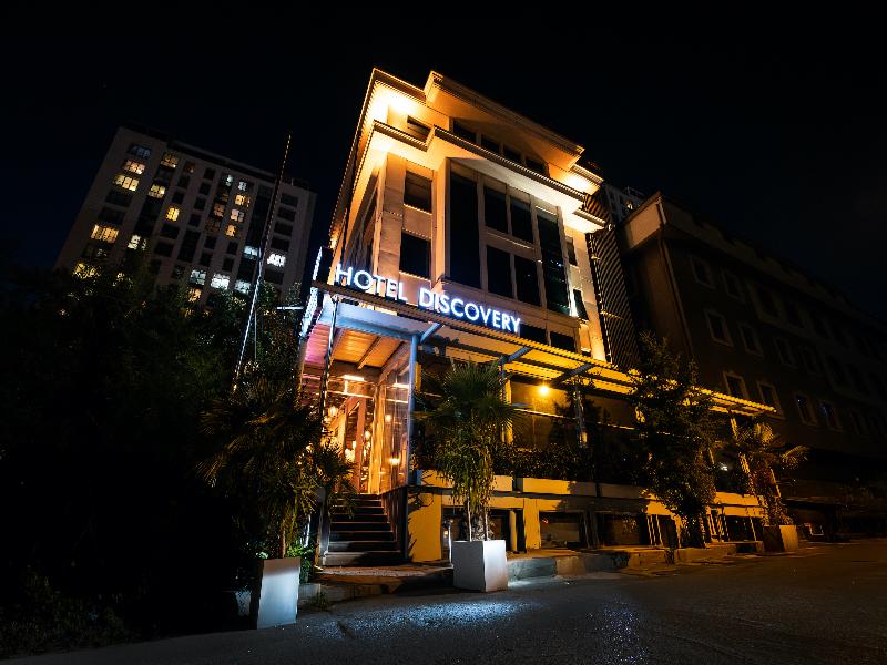 Discovery Hotel image