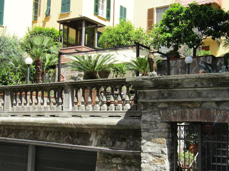 Glam Resort Villa Maria Luigia image