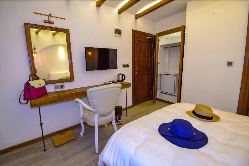 Mets Boutique Hotel image
