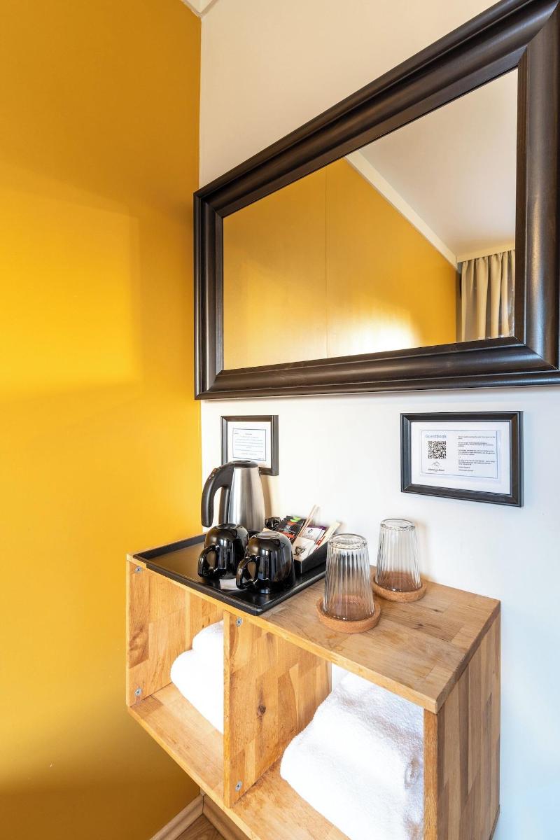 Adventure Hotel Hof image