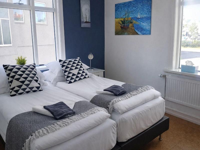 Refurinn Reykjavik Guesthouse image