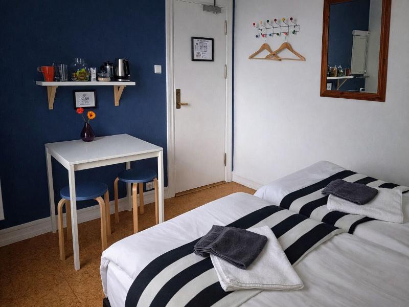 Refurinn Reykjavik Guesthouse image