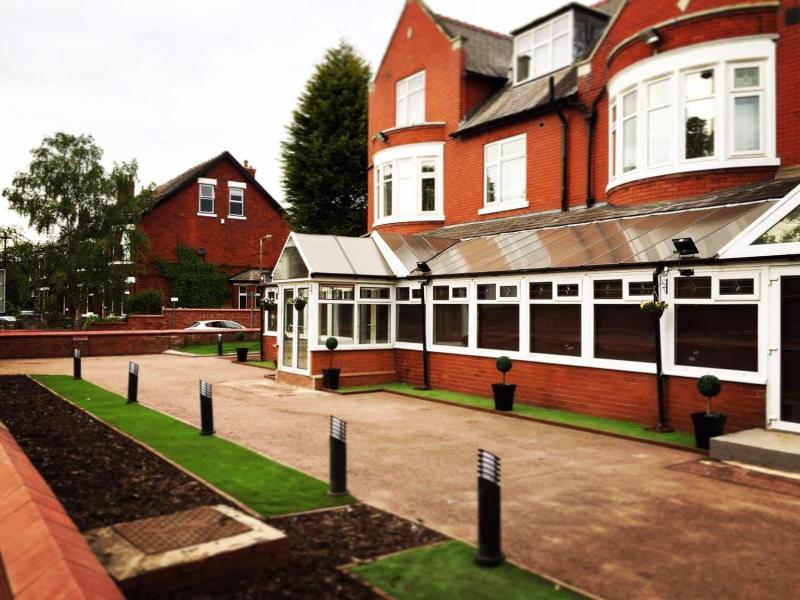 Trivelles Mayfair image