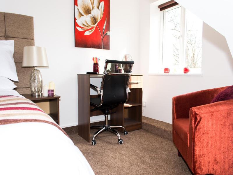 Trivelles Mayfair image