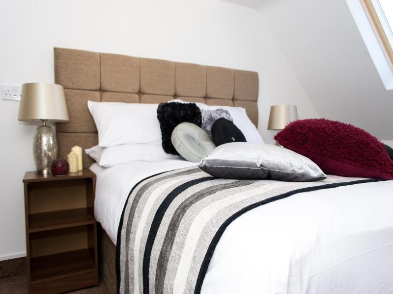 Trivelles Mayfair image