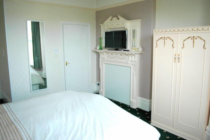 Athol Park Guest House 5