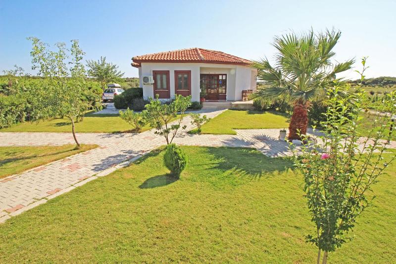Karina Vineyard House image