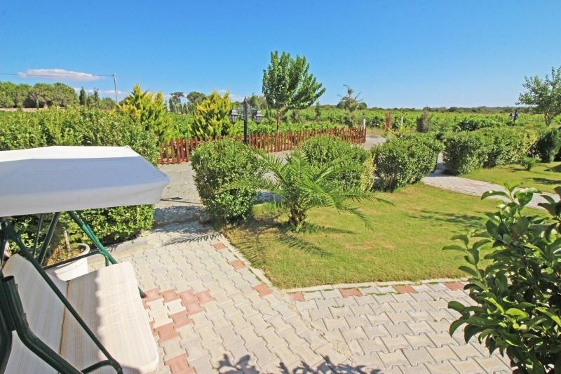 Karina Vineyard House image
