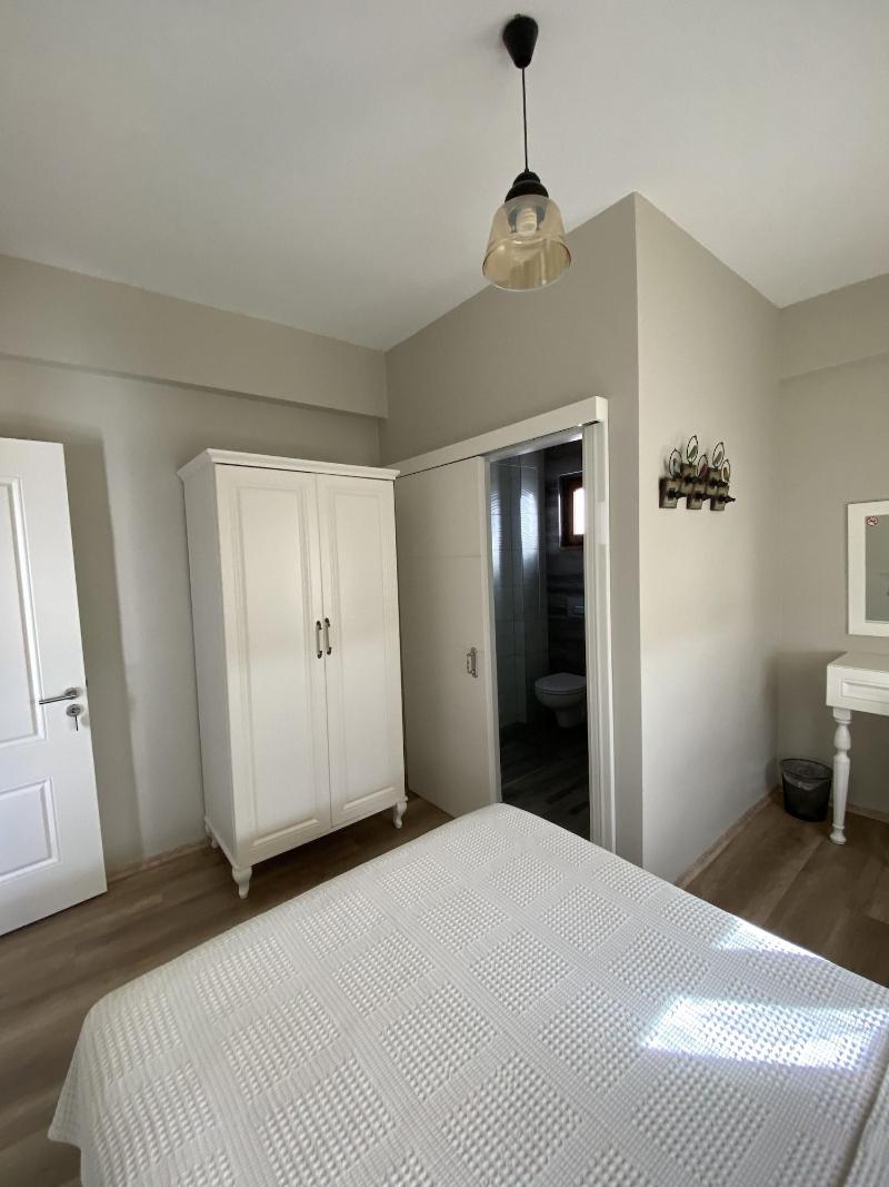 Karina Vineyard House image