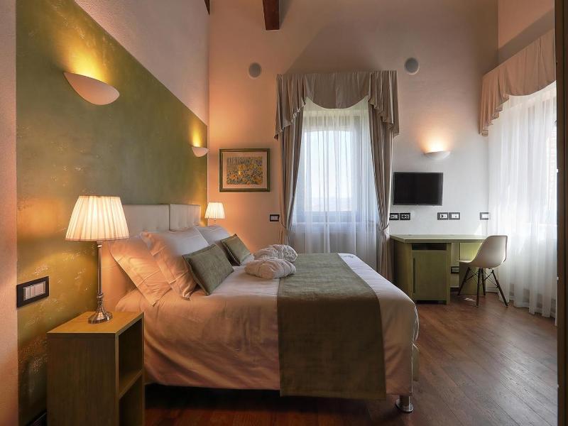 Relais Val d'Orcia — general view
