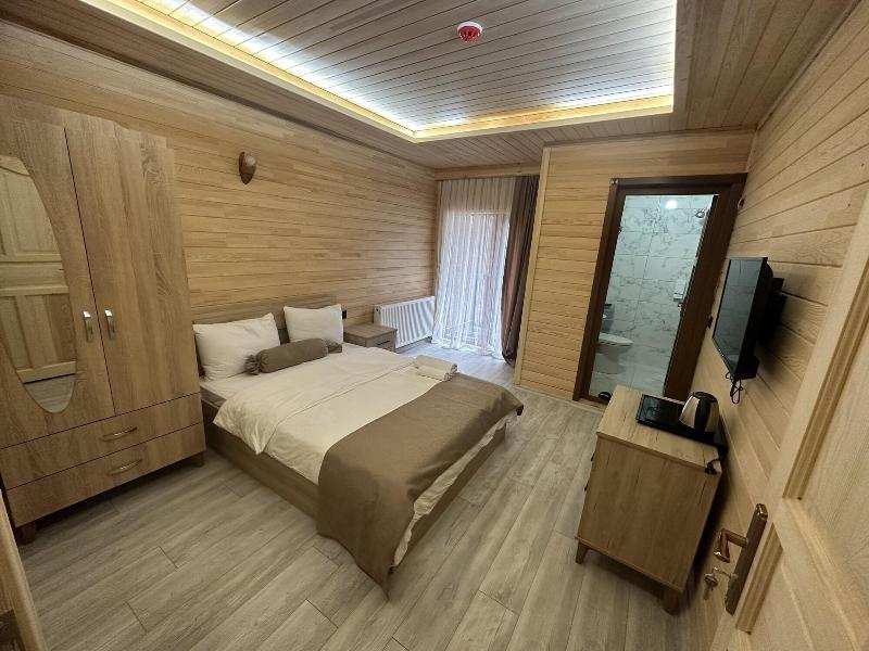 Haros Suite Hotel image