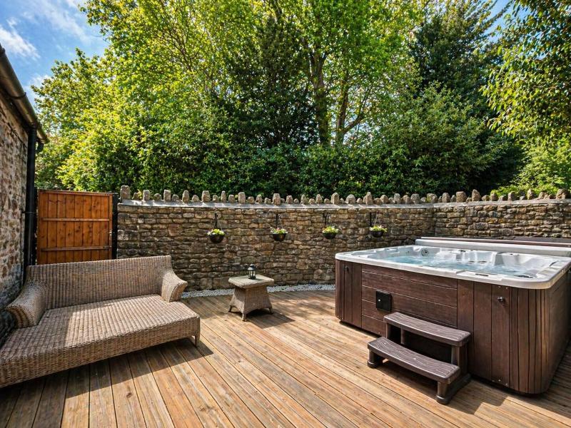 Charlton House Spa Hotel image