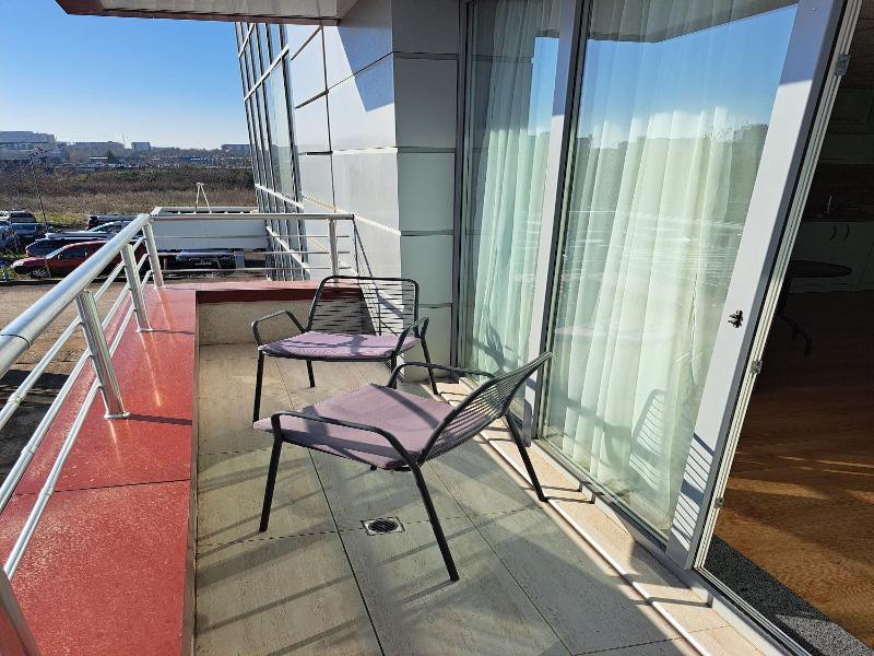 City Hotel image