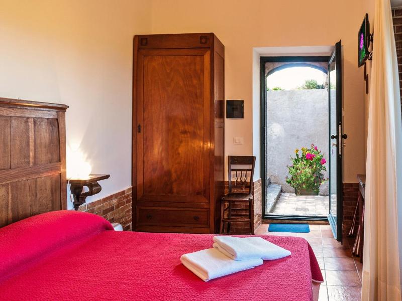 Casale Poggio Del Tiglio image