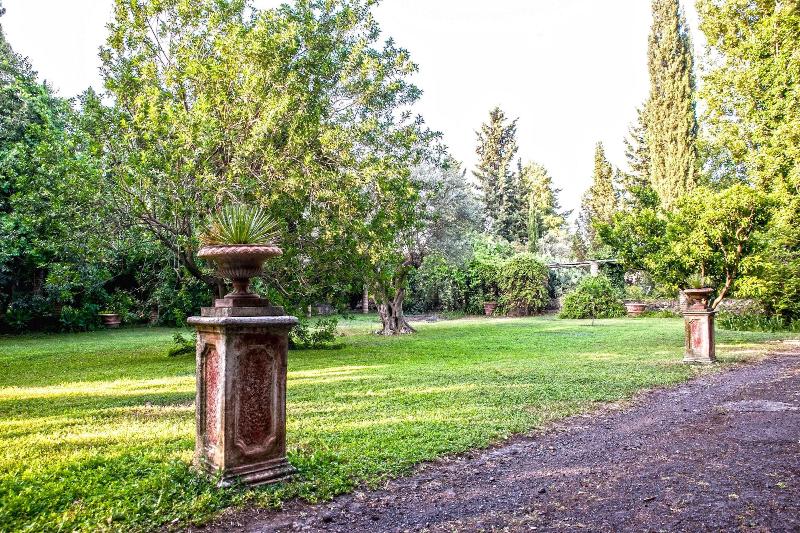 Etna Botanic Garden image