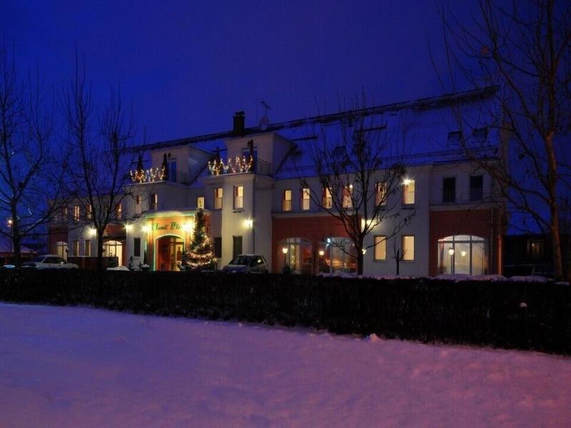 Platan Hotel image