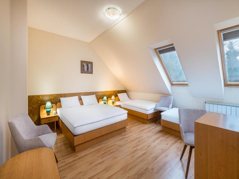 Platan Hotel image