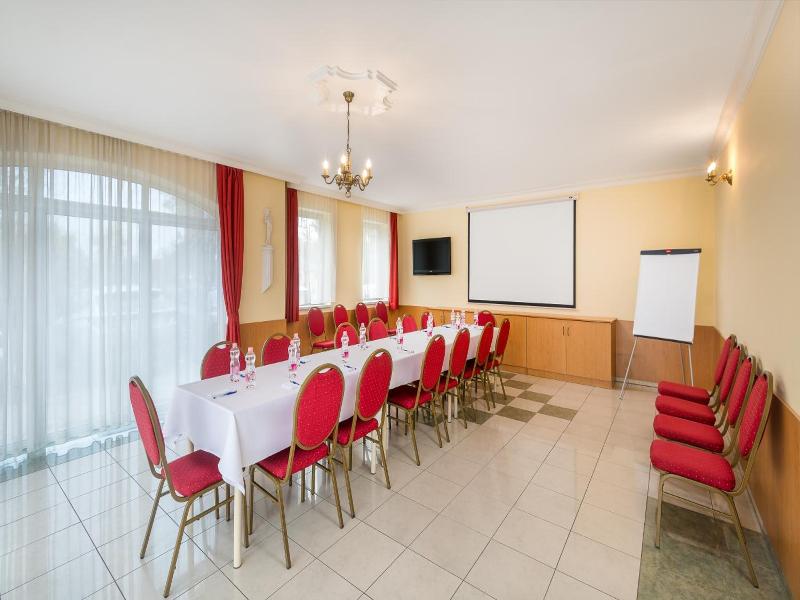 Platan Hotel image
