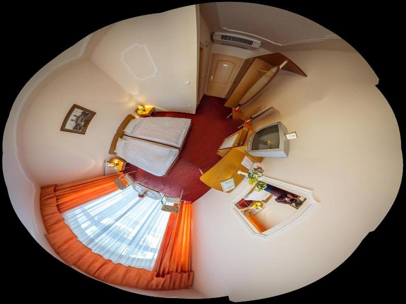 Platan Hotel image