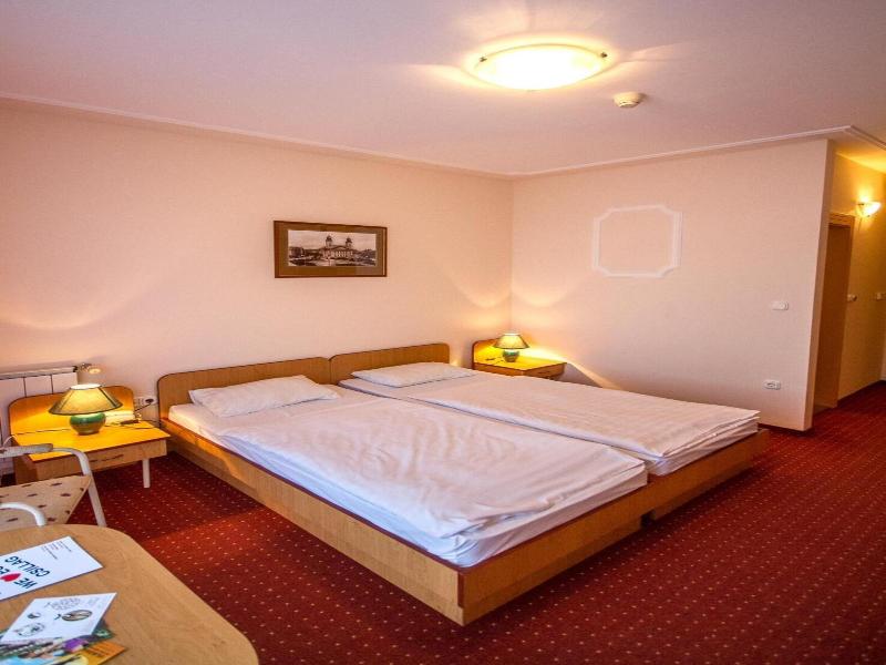 Platan Hotel image