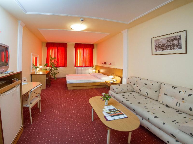 Platan Hotel image