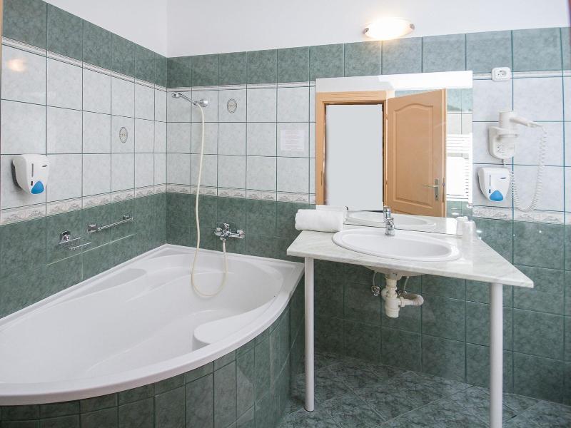 Platan Hotel image