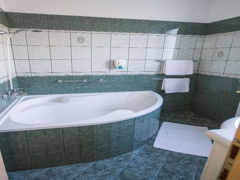 Platan Hotel image