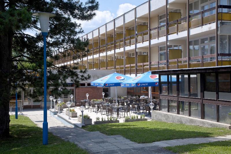 Holiday Hotel Csopak image