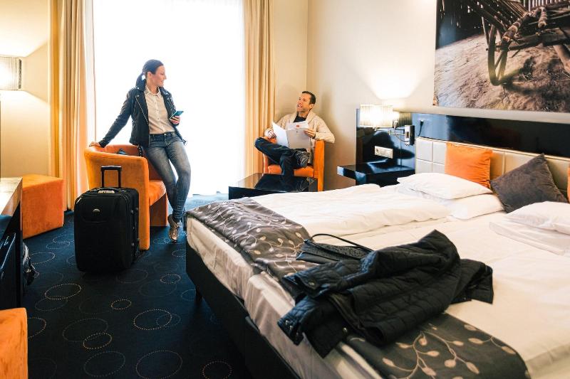 Gotthard Therme Hotel & Conference image