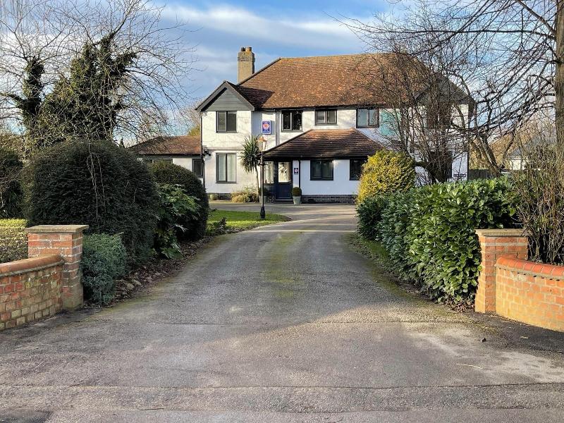 Burton Lodge Guest House image