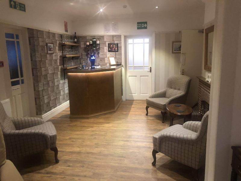 Burton Lodge Guest House image